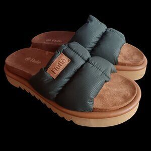 Flufie Womens sz 11 Classic Serie Slipper Khaki 42 Euro Sandals green/Tan
